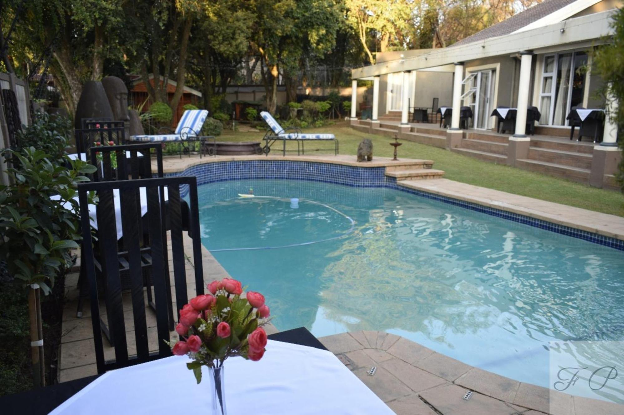 The Elephant Room At Frederick'S Place Pretoria Exterior foto