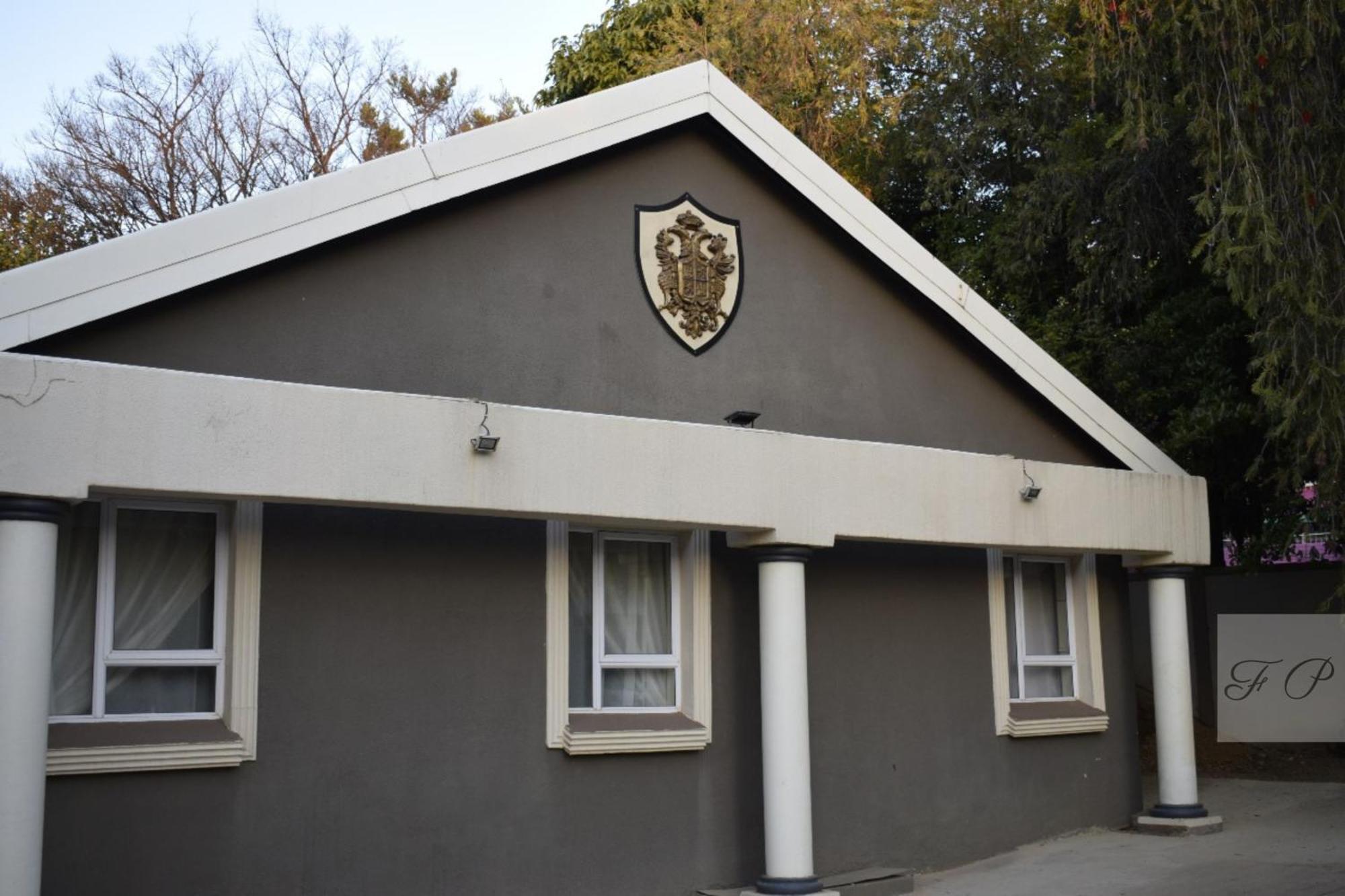 The Elephant Room At Frederick'S Place Pretoria Exterior foto